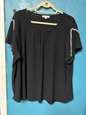 89th & Madison Black Short-Sleeve Top with Rhinestone Sleeve Trim 2x